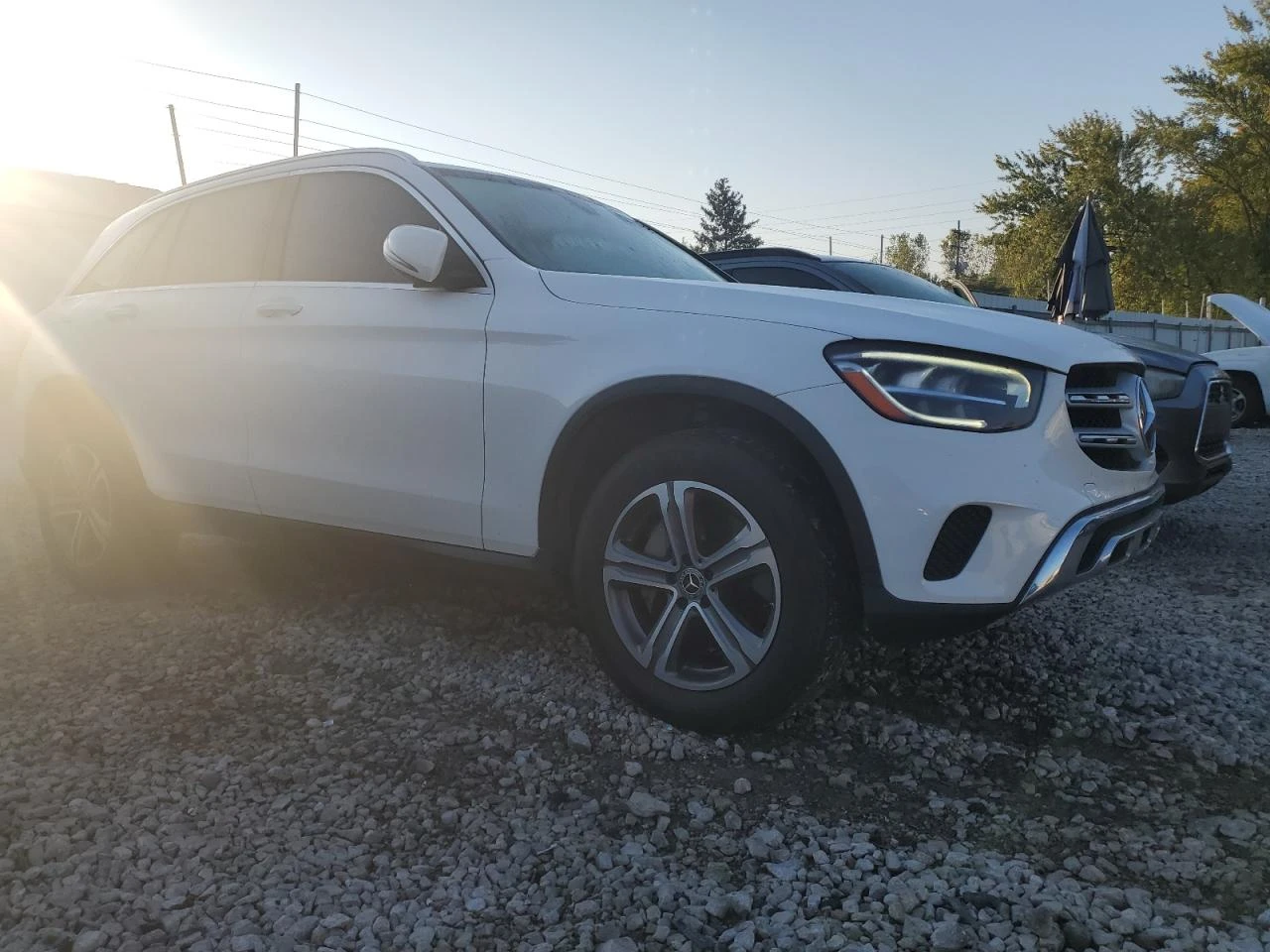 Mercedes-Benz GLC 300* ПЕРФЕКТНА* РЕАЛНИ КМ - изображение 3
