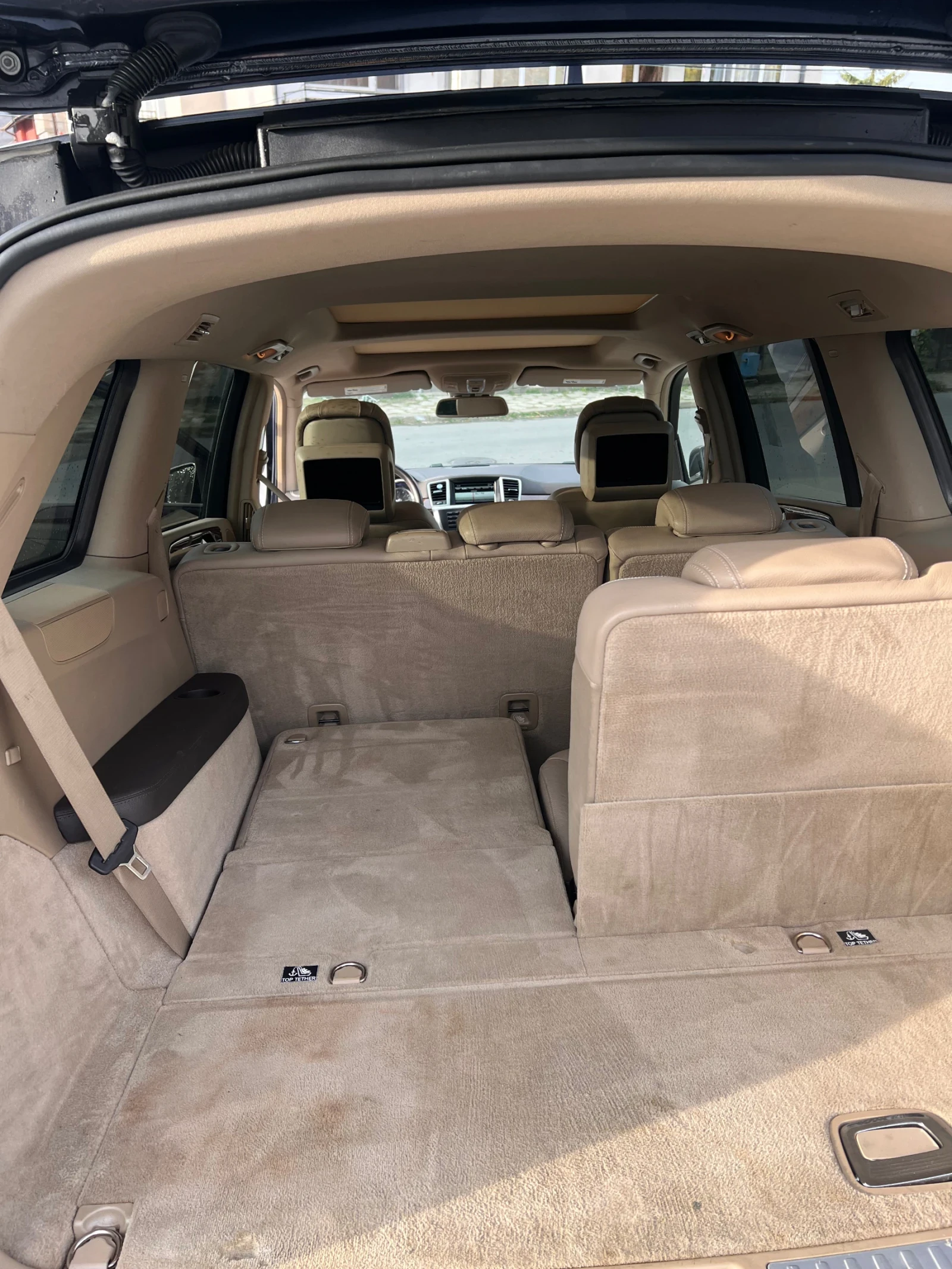 Mercedes-Benz GL 550  - изображение 7