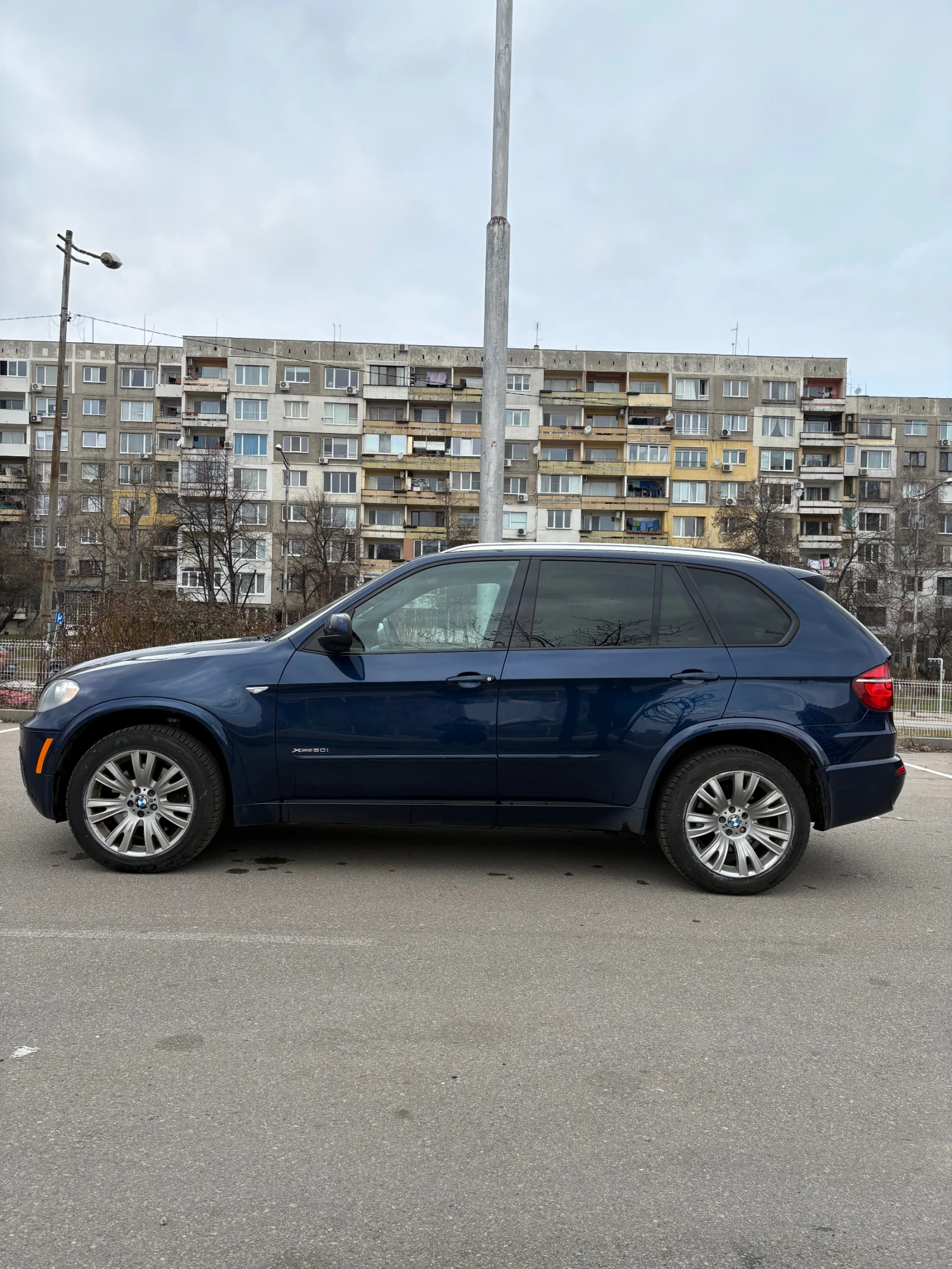 BMW X5 5 i - изображение 2