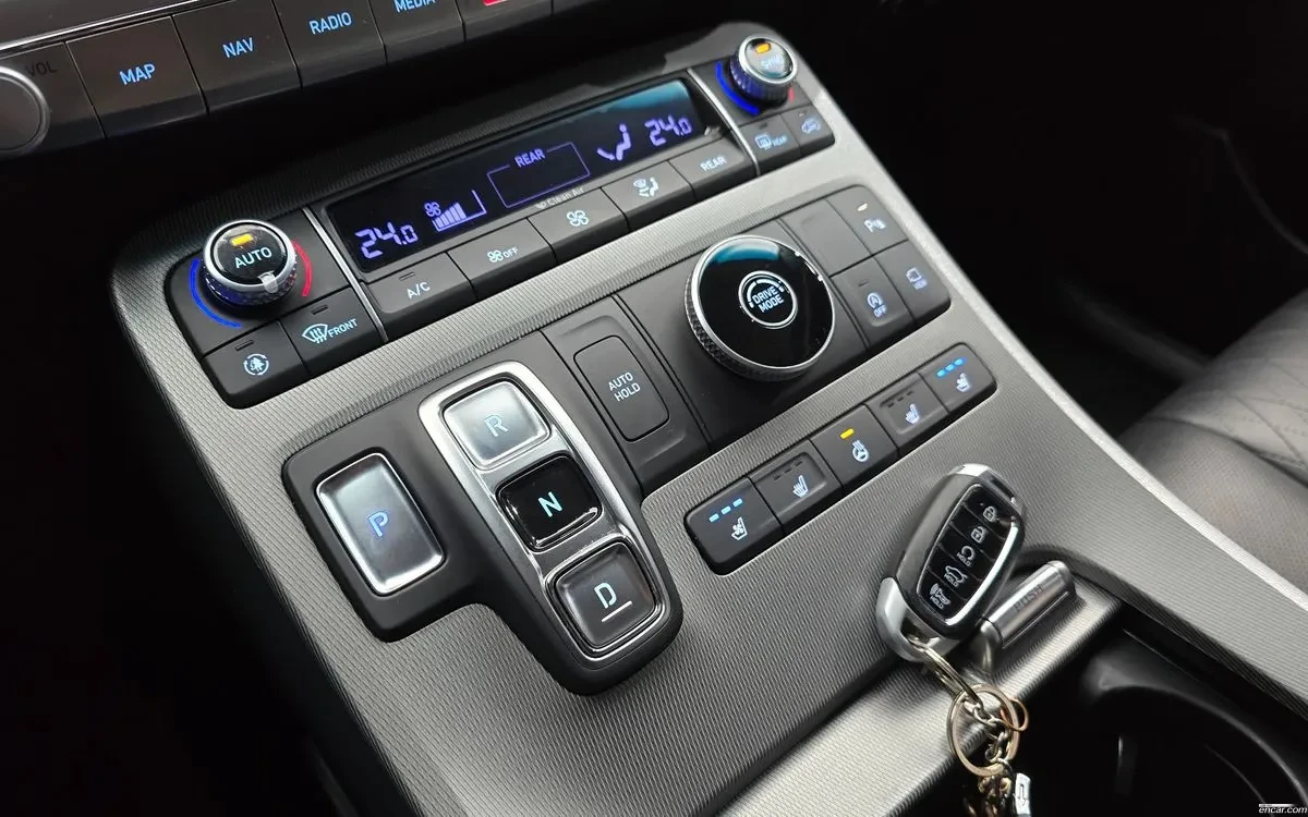 Hyundai Palisade 2.2 Diesel , снимка 7 - Автомобили и джипове - 54649917
