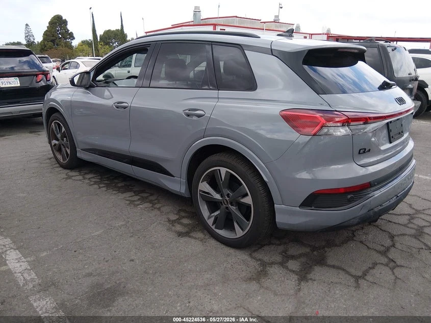 Audi Q4 E-Tron Premium 55 Quattro, снимка 3 - Автомобили и джипове - 54874810