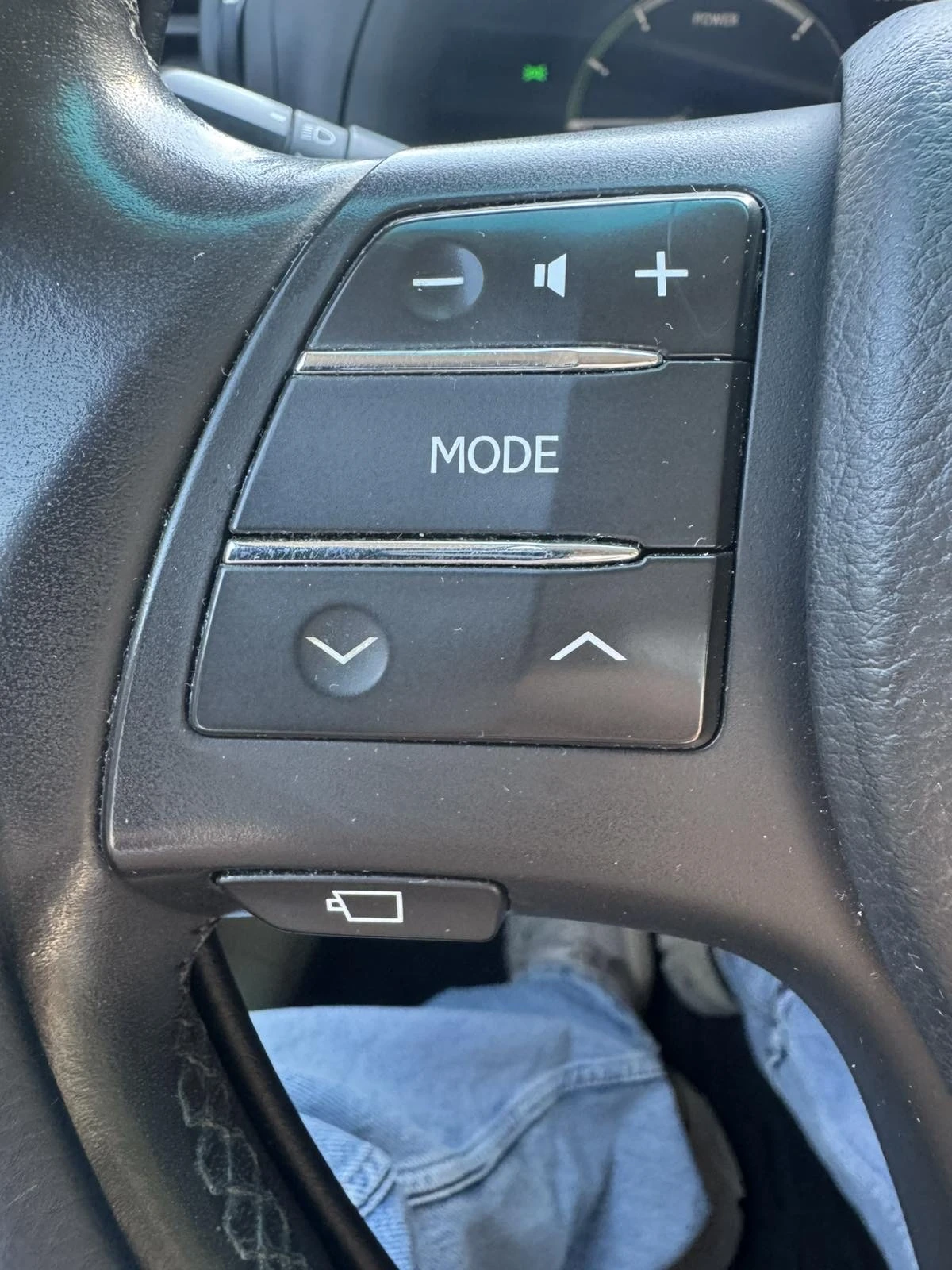 Lexus RX 450h PRESIDENT, снимка 10 - Автомобили и джипове - 56080645