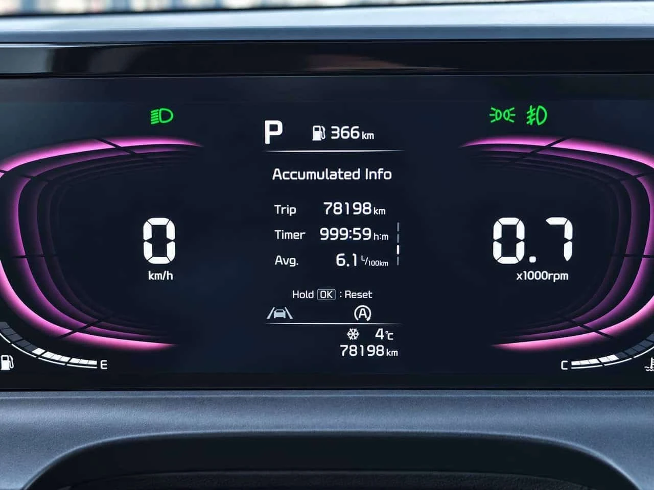 Kia Seltos  2.0 LX / ����� ���������� / ���� �� ��������  | Mobile.bg � ����������� 16