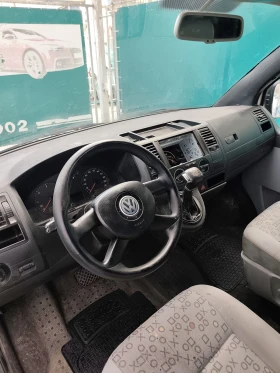 VW Transporter 2.5 TDi  Автоматик , снимка 13 - Бусове и автобуси - 53648921