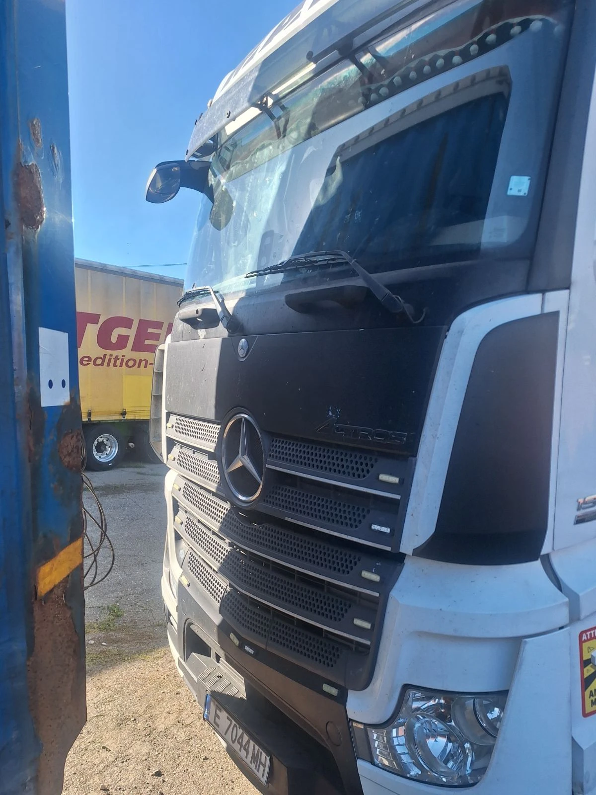 Mercedes-Benz Actros, снимка 17 - Камиони - 54515677