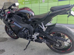 Обява за продажба на Honda Cbr CBR1000RR ABS ~15 800 лв. - изображение 2