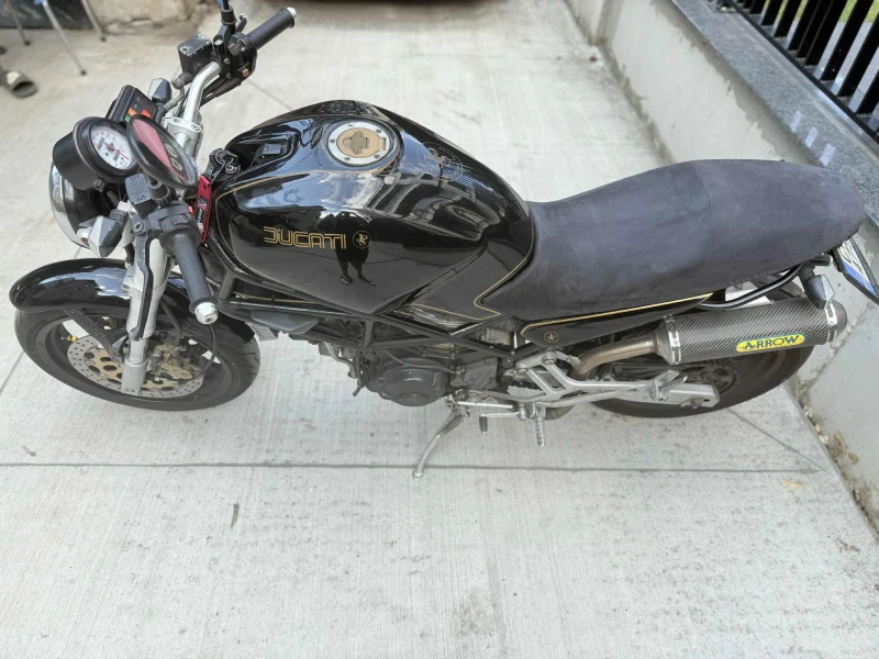 Ducati Monster 750 SS 