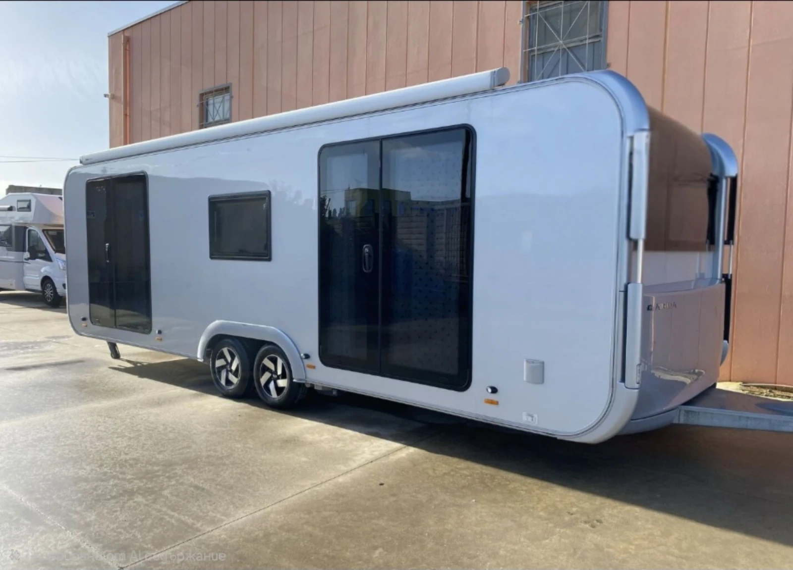 Каравана Adria Цена при запитване, снимка 2 - Каравани и кемпери - 54175880