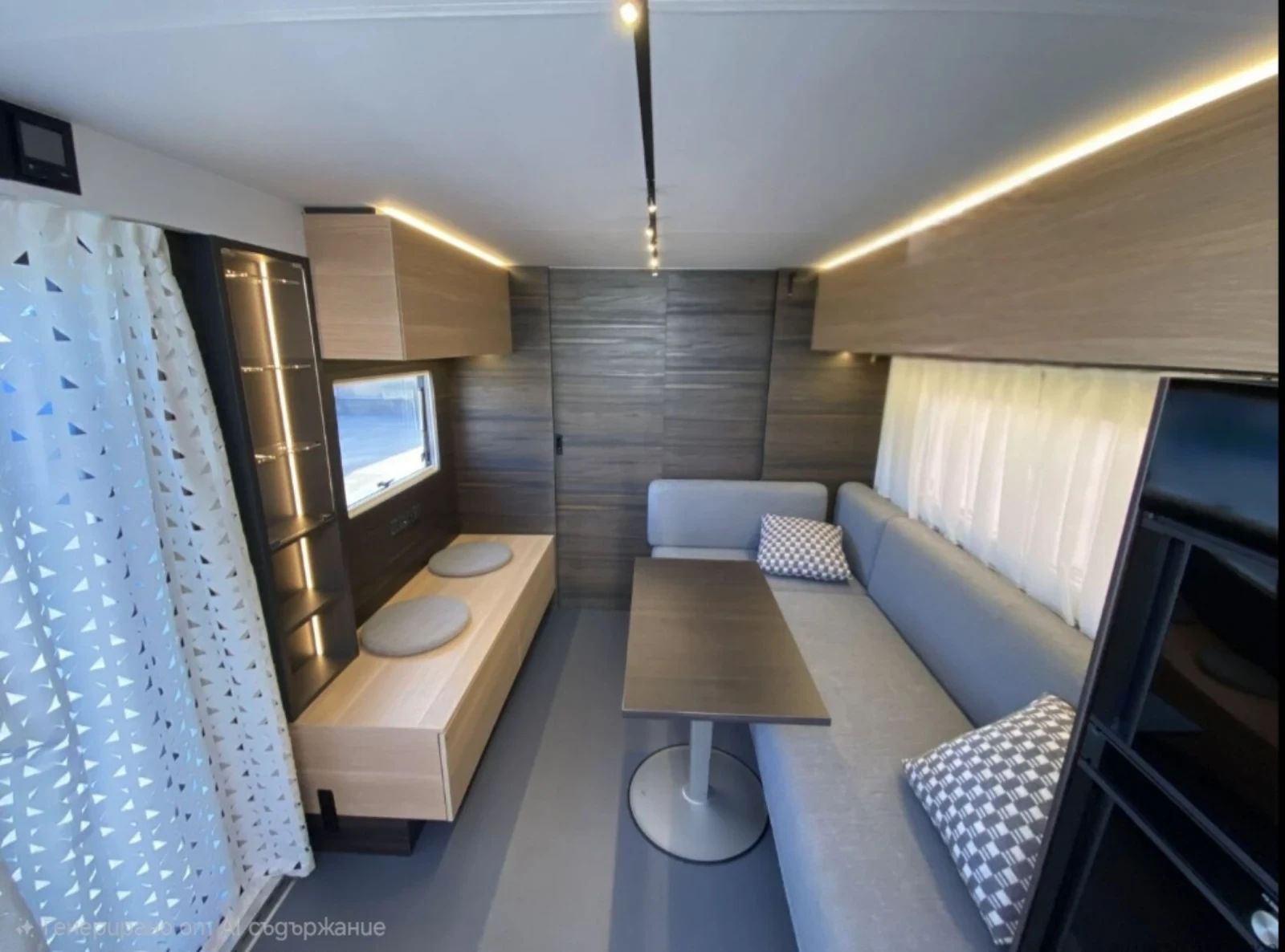 Каравана Adria Цена при запитване, снимка 7 - Каравани и кемпери - 54175880