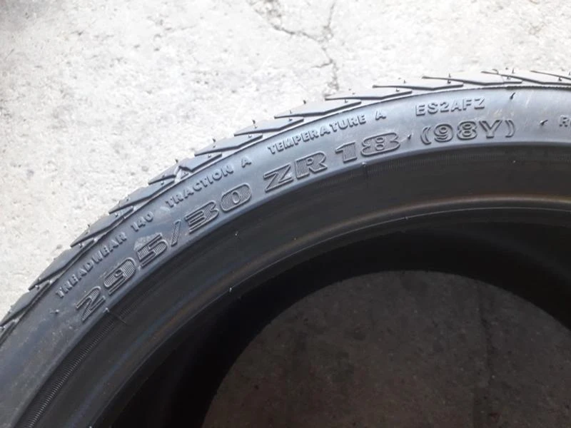 Гуми Летни 295/30R18, снимка 7 - Гуми и джанти - 45863888