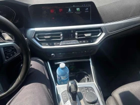 BMW 330 * xDrive * CARFAX * ОПЦИЯ ЗА ФИНАНСИРАНЕ , снимка 9