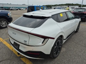 Kia EV6 LONG RANGE W/GT-LINE PKG 1 / Автокредит, снимка 3