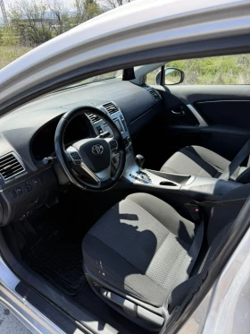 Toyota Avensis 2.2 D Executive - 7300 € / 14277.56 лв. - 80108879 7