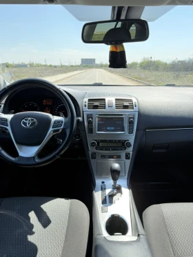 Toyota Avensis 2.2 D Executive - 7300 € / 14277.56 лв. - 80108879 10