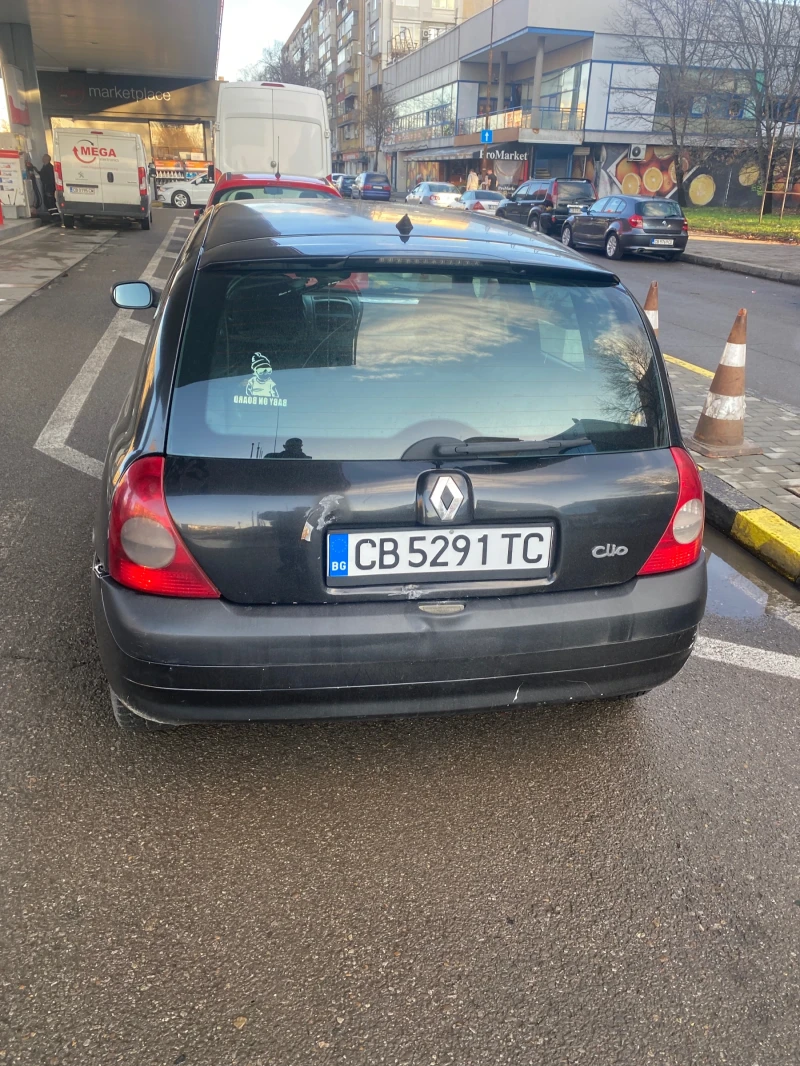 Renault Clio 1.2, снимка 2 - Автомобили и джипове - 48350507