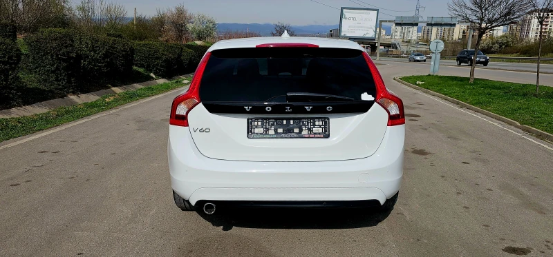 Volvo V60 2000 , снимка 5 - Автомобили и джипове - 49663530