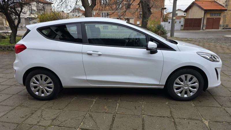 Ford Fiesta, снимка 6 - Автомобили и джипове - 52521004