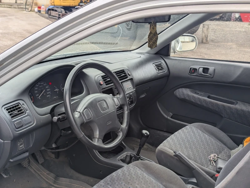 Honda Civic 1.4is газ/клима, снимка 6 - Автомобили и джипове - 52649620
