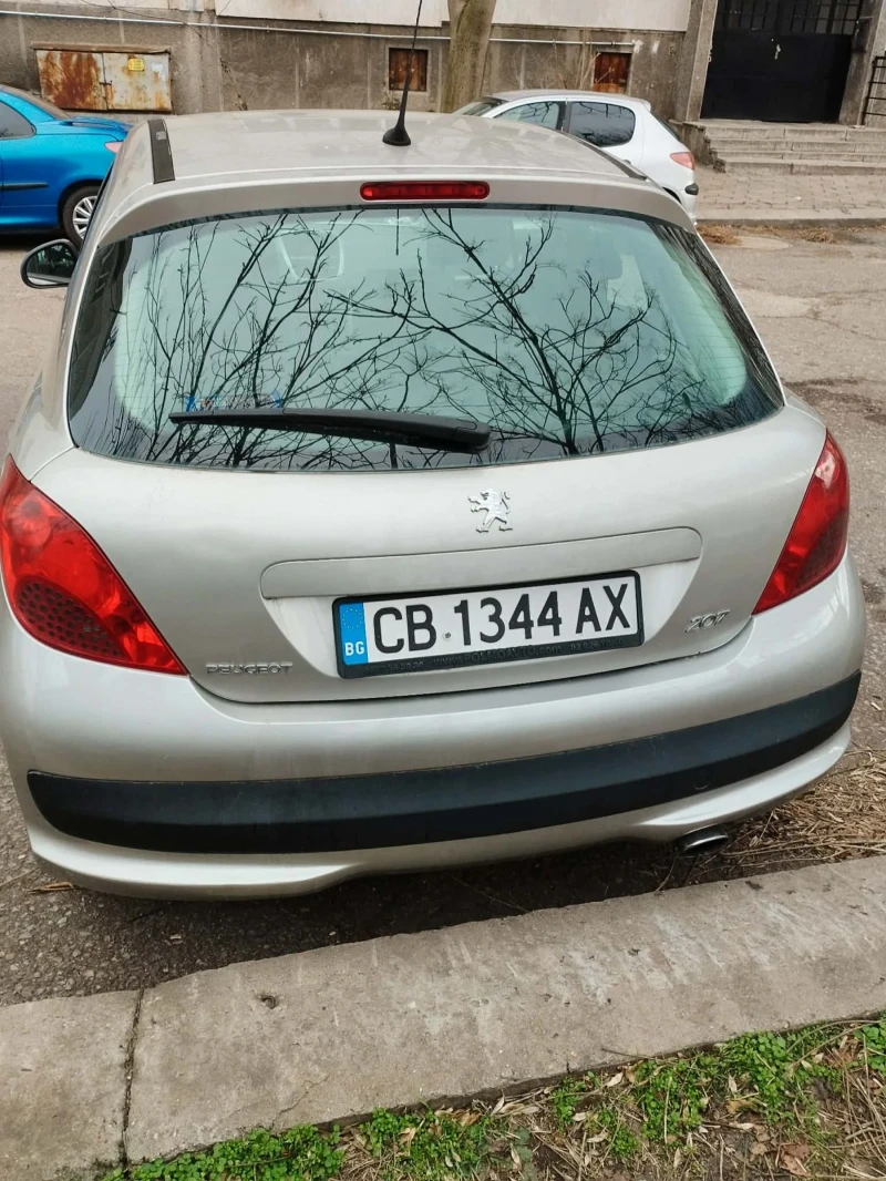 Peugeot 207 1.6 HDI единствен собственик, снимка 3 - Автомобили и джипове - 53097652