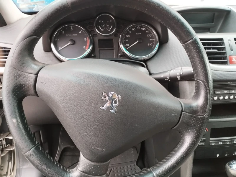 Peugeot 207 1.6 HDI единствен собственик, снимка 7 - Автомобили и джипове - 53097652