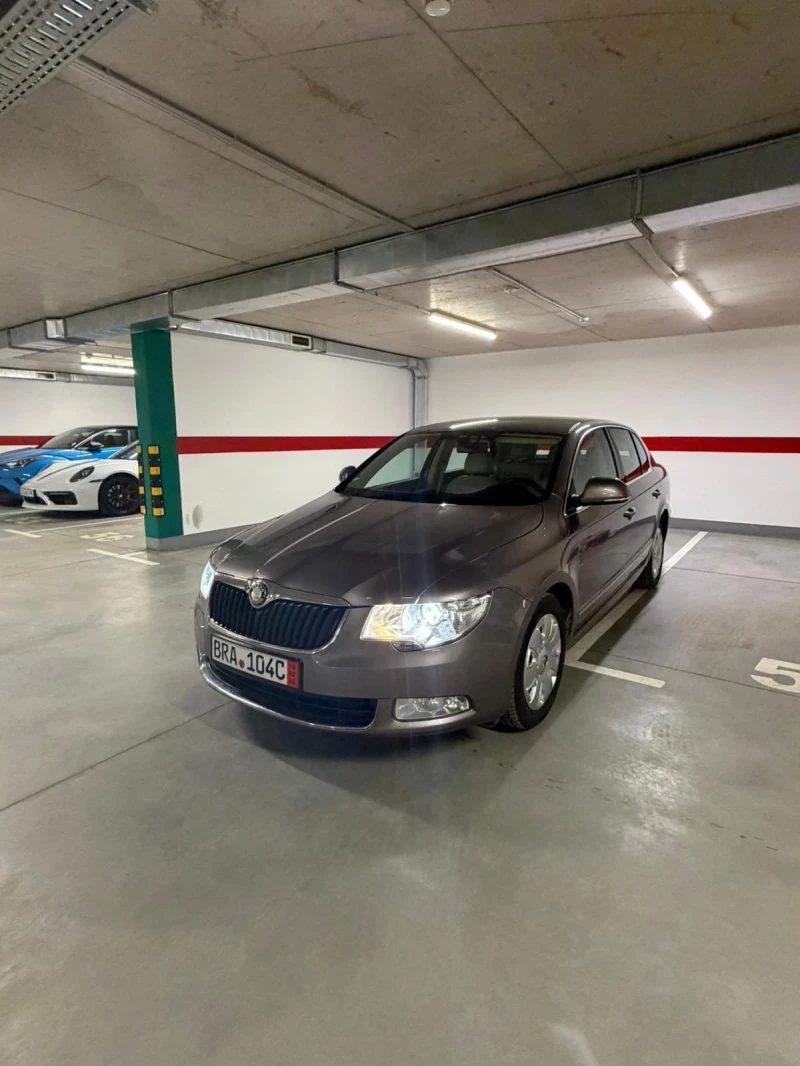 Skoda Superb, снимка 3 - Автомобили и джипове - 53430082