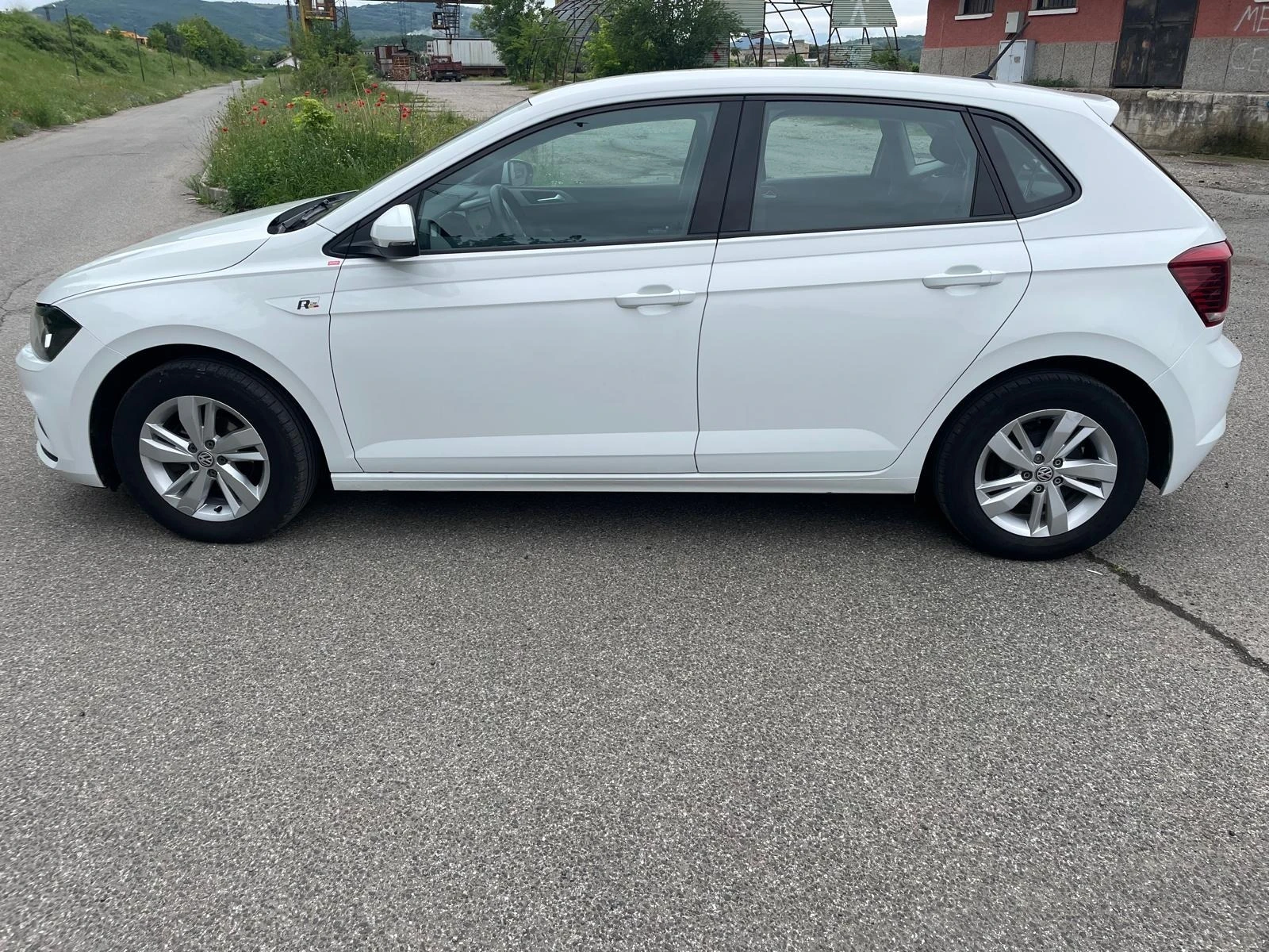 VW Polo 1.0 TSI - изображение 9