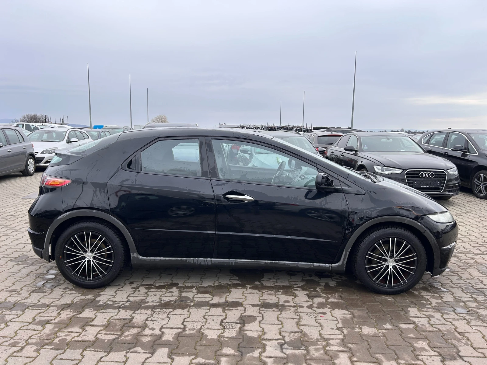 Honda Civic 1.3i EURO 4 - изображение 5