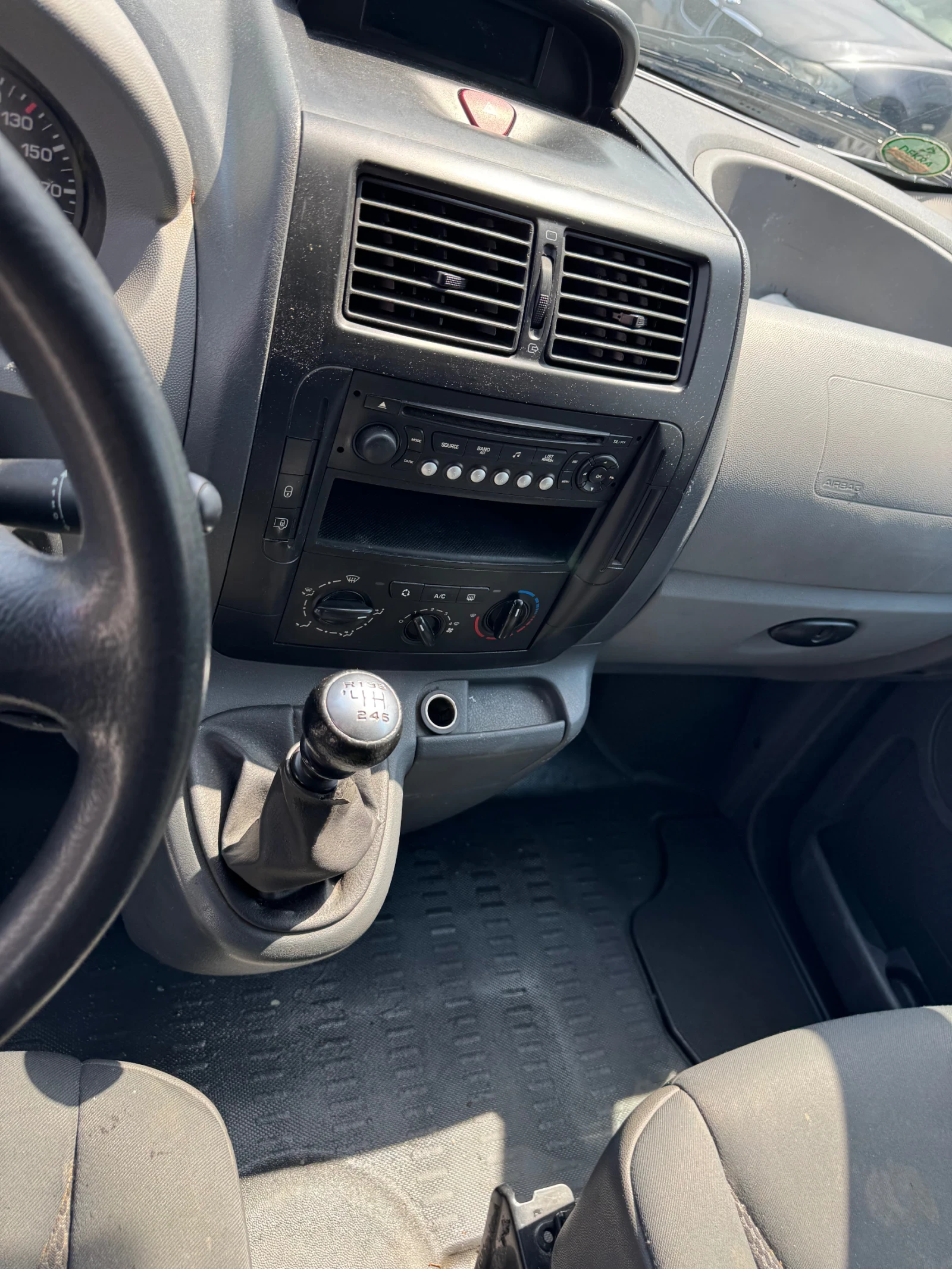 Citroen Jumpy 2.0hdi КЛИМАТИК МАКСИ - изображение 9