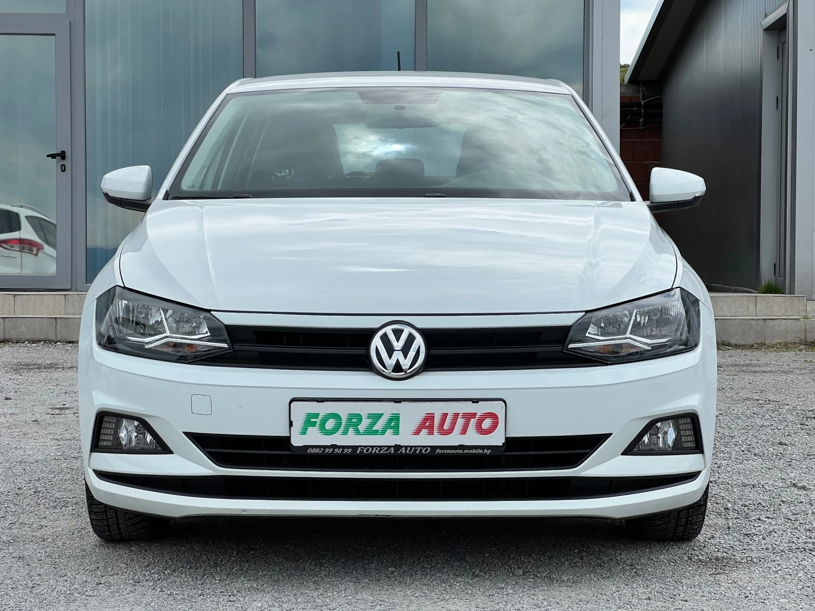 VW Polo 1.0 TGI-TRENDLINE-NAVI - изображение 2