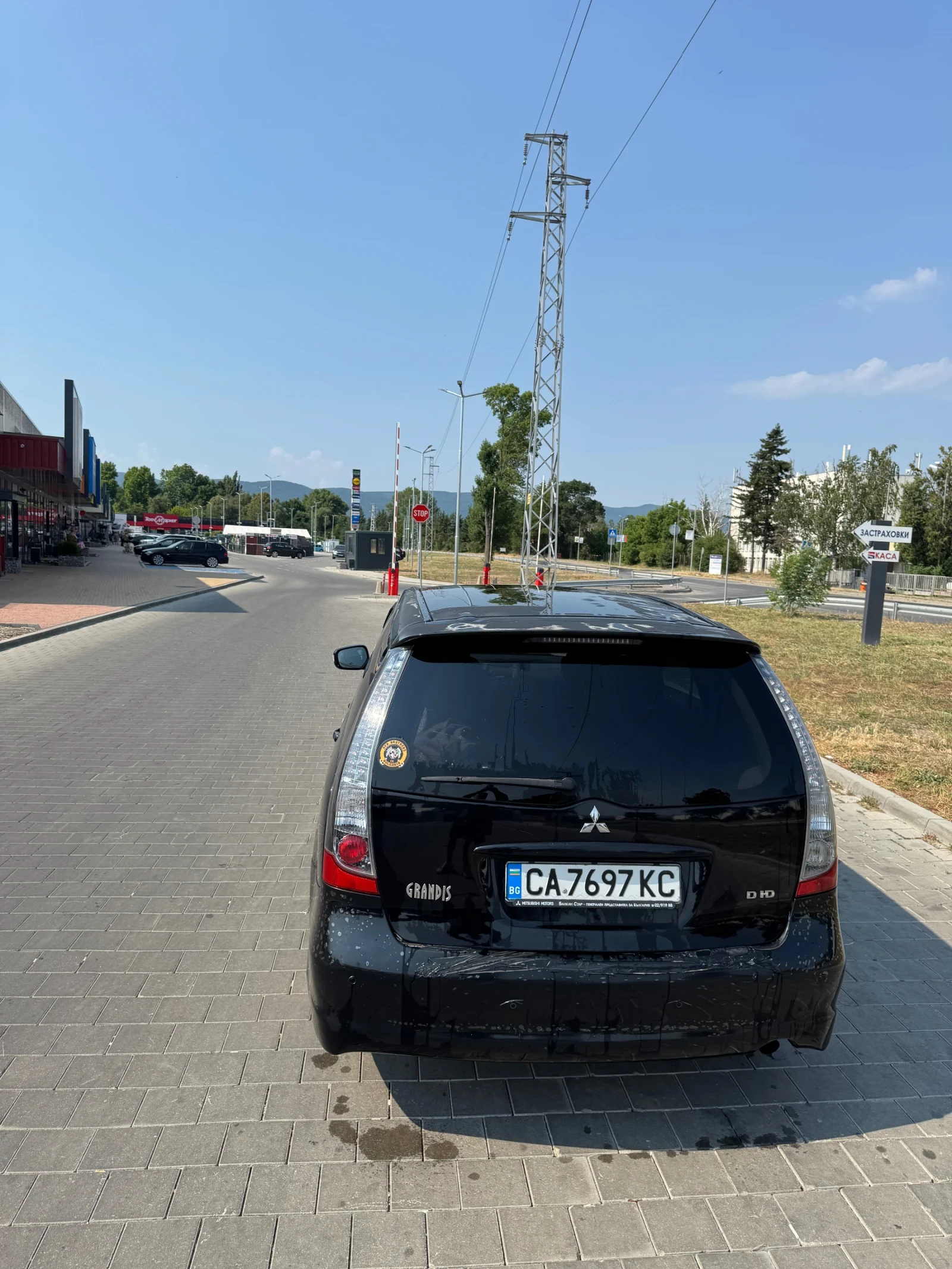 Mitsubishi Grandis  - изображение 6
