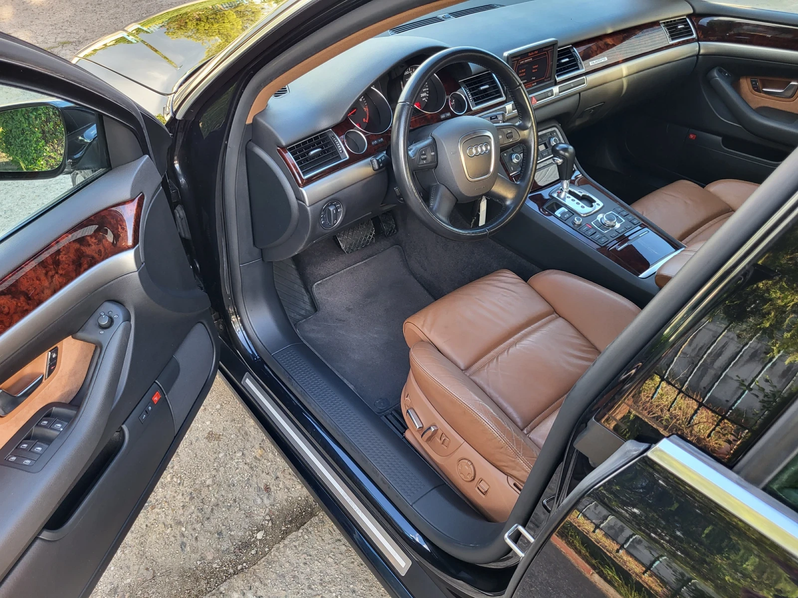 Audi A8 3.2 FSI Quattro-2006г. - изображение 8