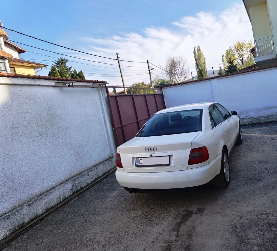 Audi A4  - изображение 2