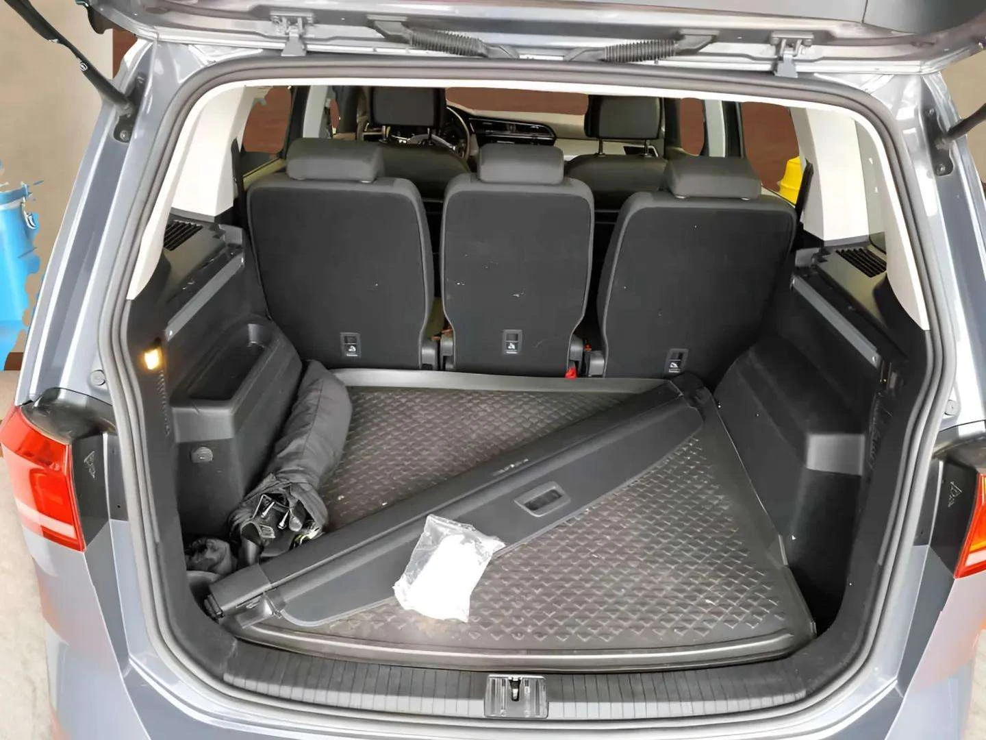 VW Touran Comfortline 2.0 TDI SCR 110kW 7-speed DSG | Mobile.bg   6