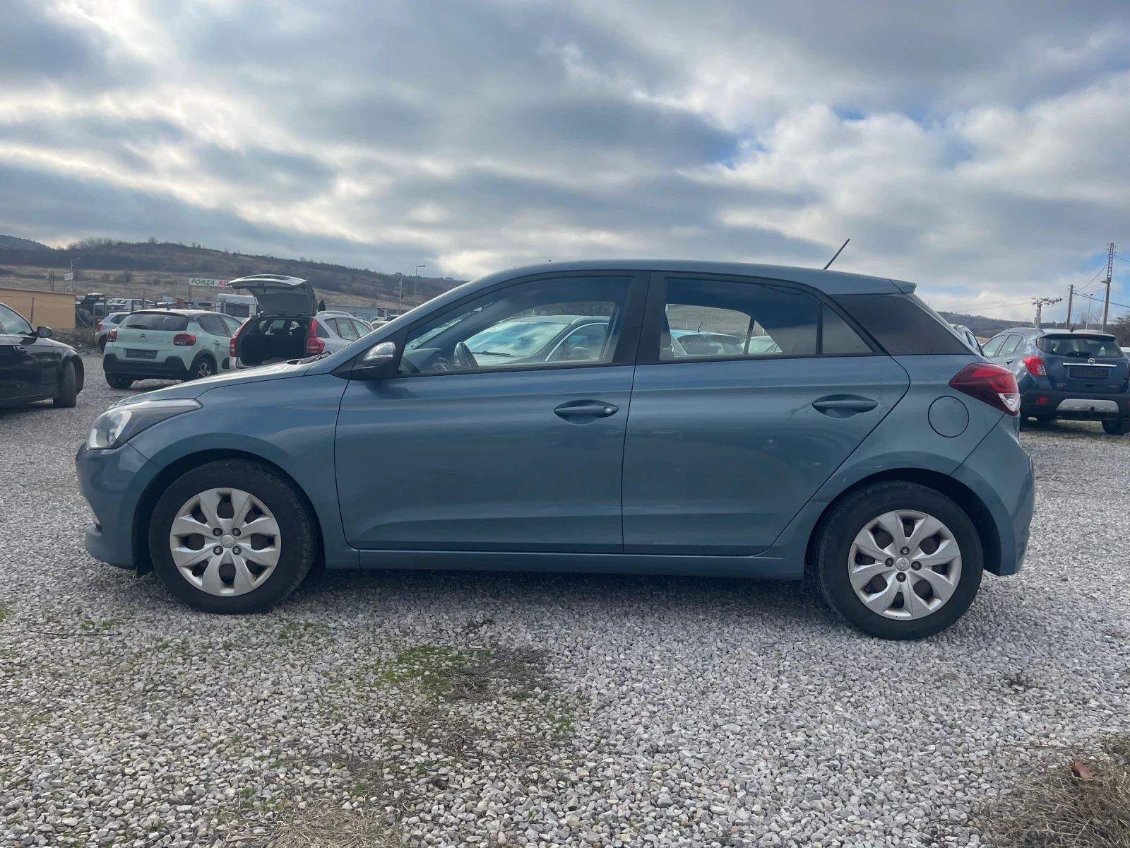 Hyundai I20 1.1crdi - изображение 3