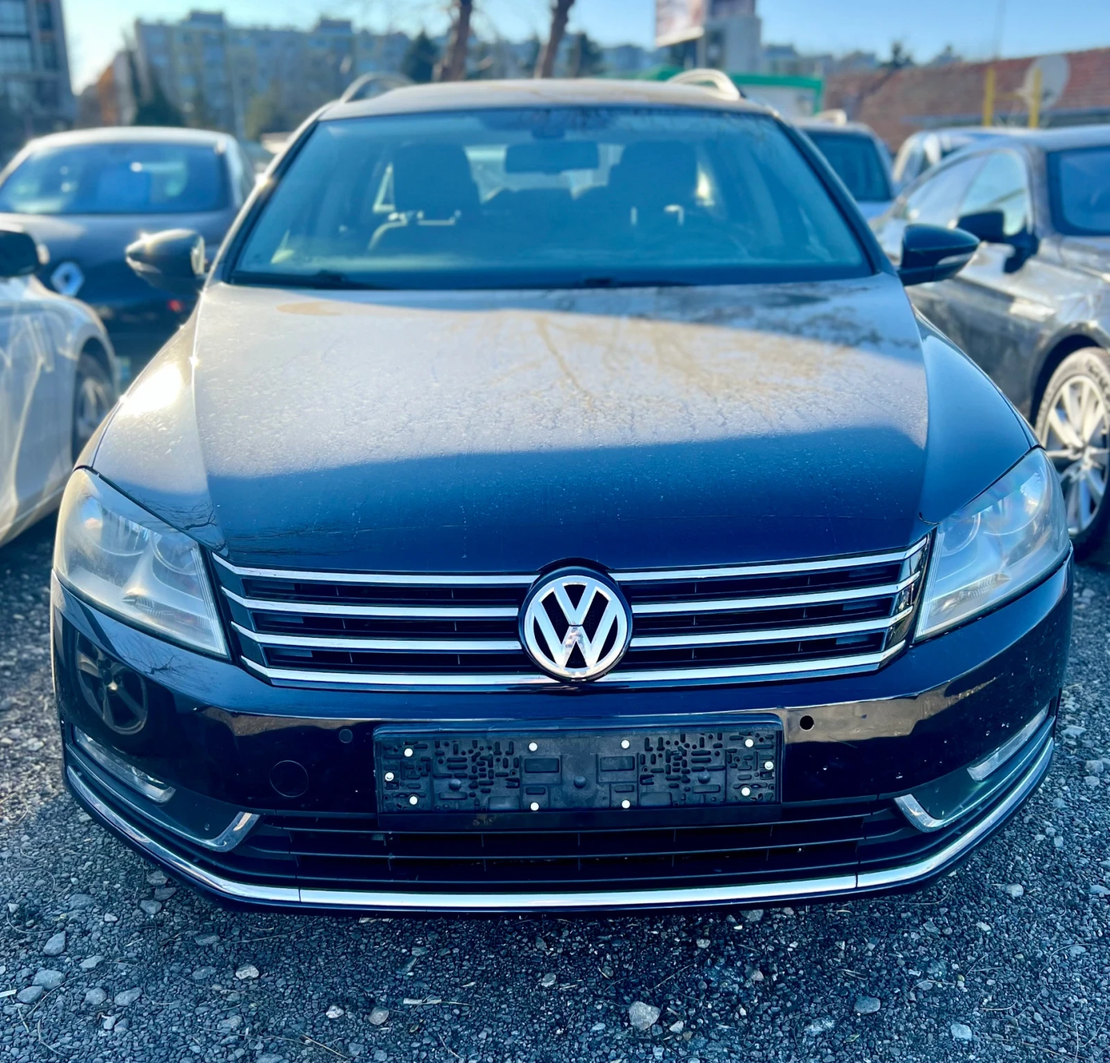 VW Passat 2.0 Автоматик - изображение 2