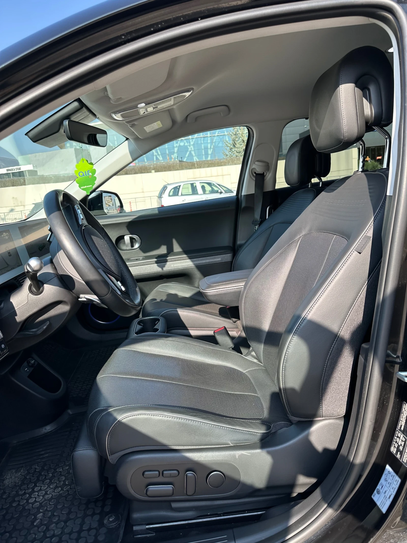 Hyundai Ioniq 5 Uniq AWD, 2 ���� ����, ������ ICCU, ������, ������ | Mobile.bg � ����������� 7