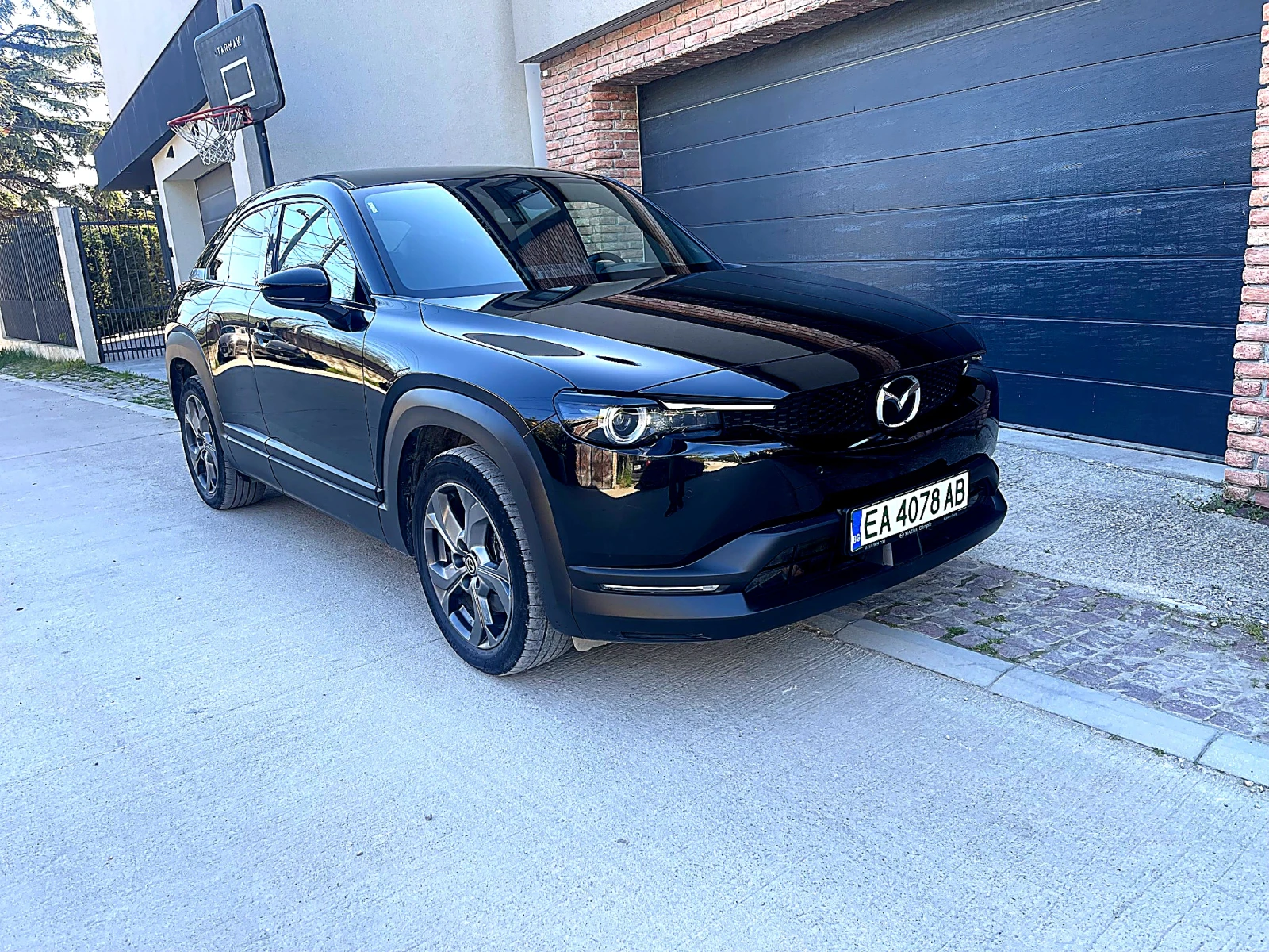 Mazda MX-30, снимка 6 - Автомобили и джипове - 54429024