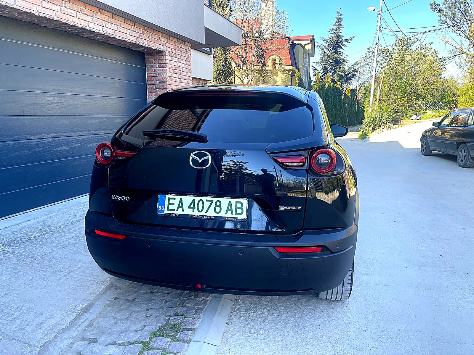 Mazda MX-30, снимка 4 - Автомобили и джипове - 54429024