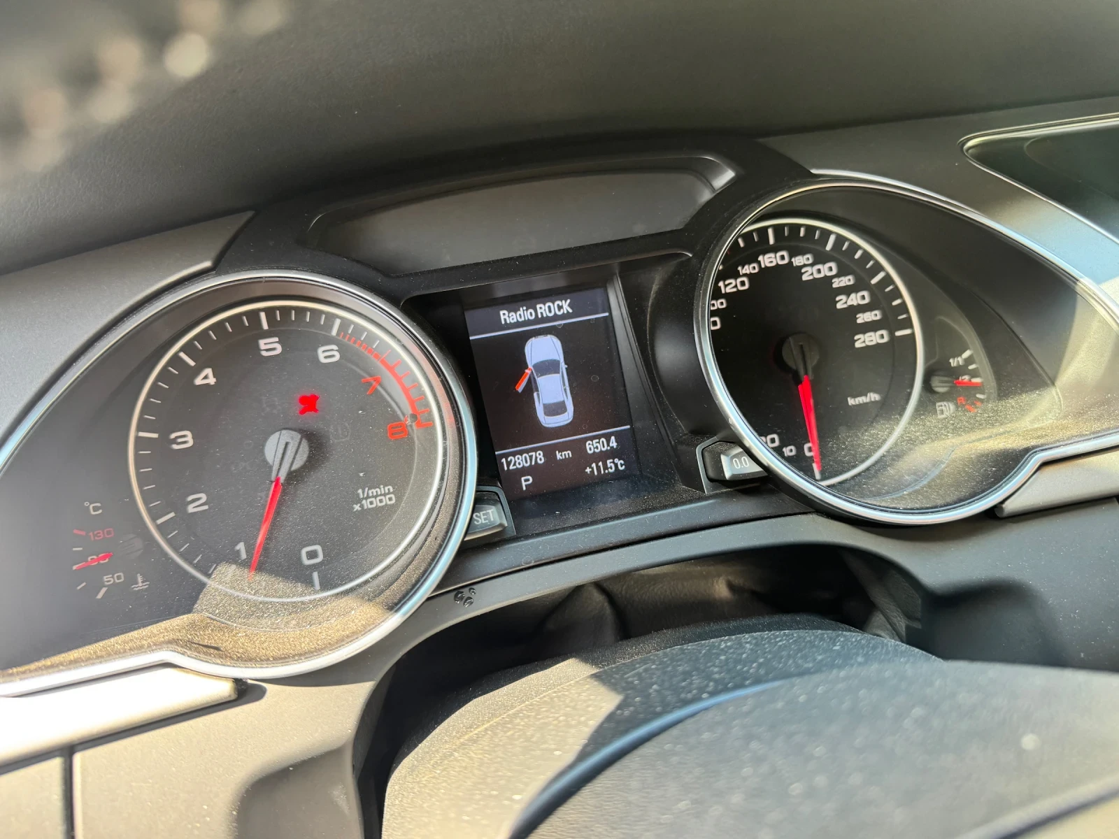 Audi A5 TFSI, снимка 10 - Автомобили и джипове - 54561089