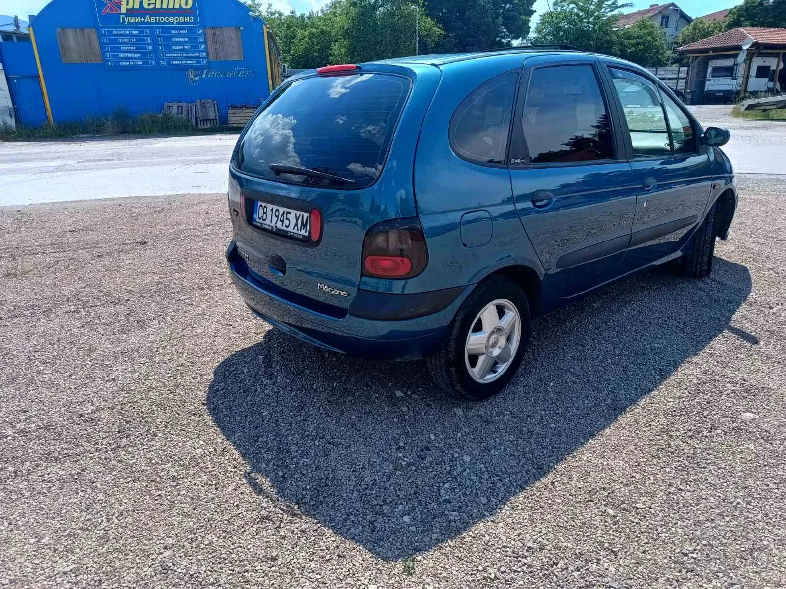 Renault Megane Scenic, снимка 3 - Автомобили и джипове - 54891195