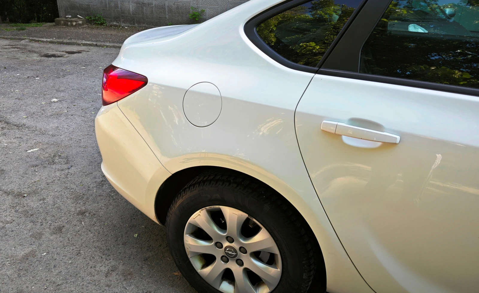 Opel Astra j, снимка 7 - Автомобили и джипове - 55247632