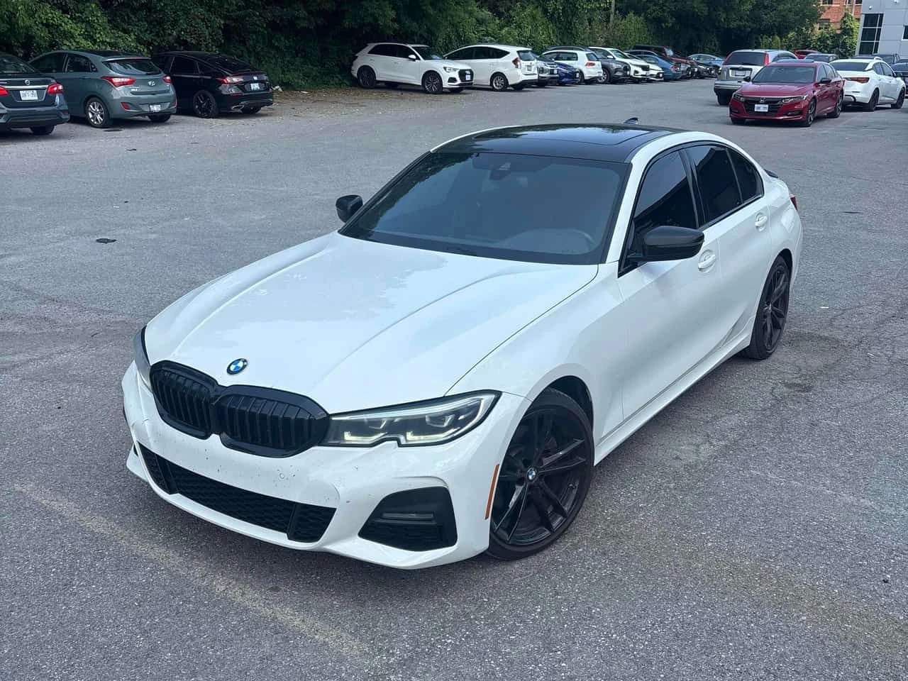 BMW 330 * 330i xDrive * CARFAX * ОПЦИЯ ЗА ФИНАНСИРАНЕ 