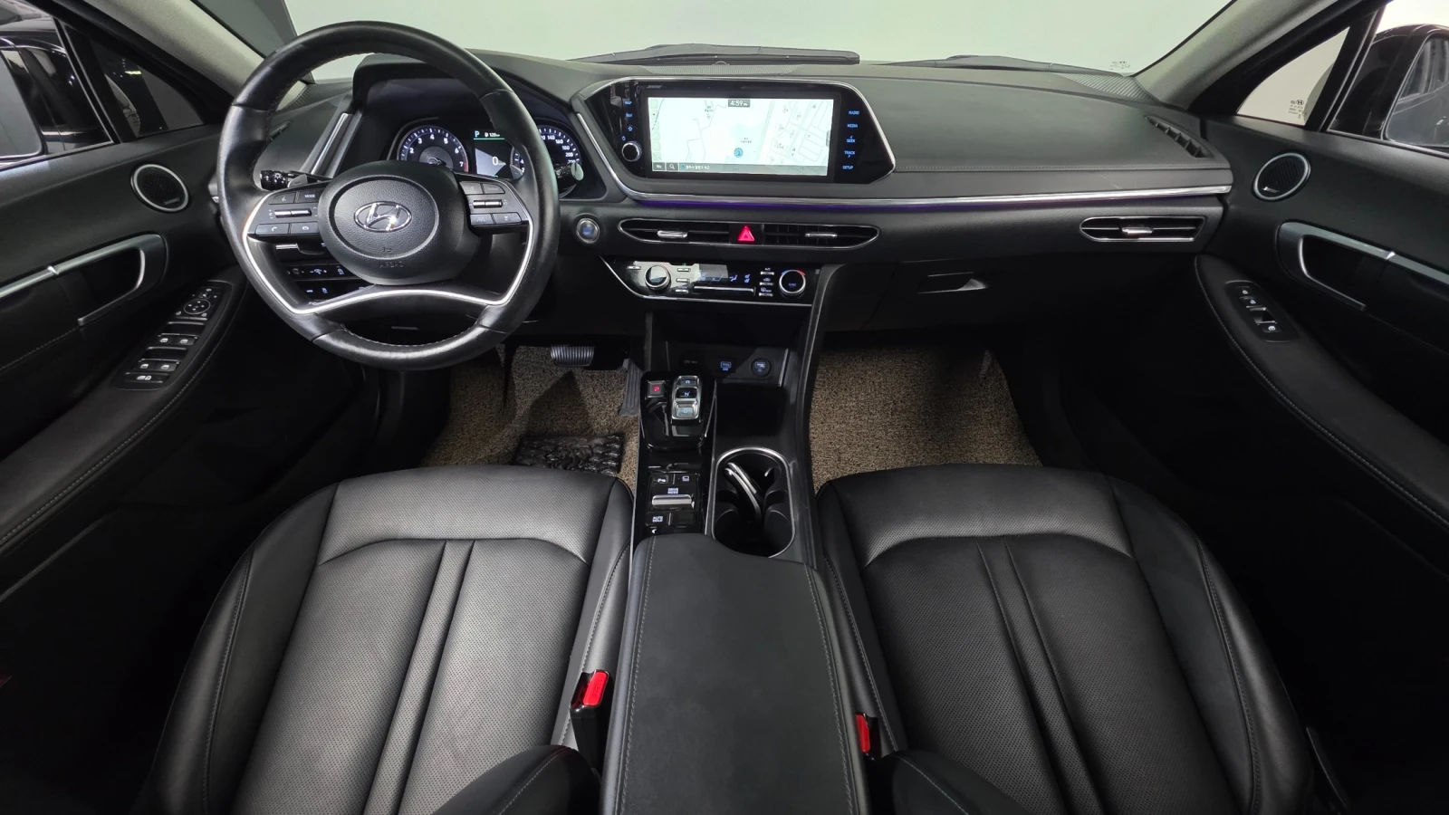 Hyundai Sonata 1.6 Turbo Premium Plus, снимка 8 - Автомобили и джипове - 55656422