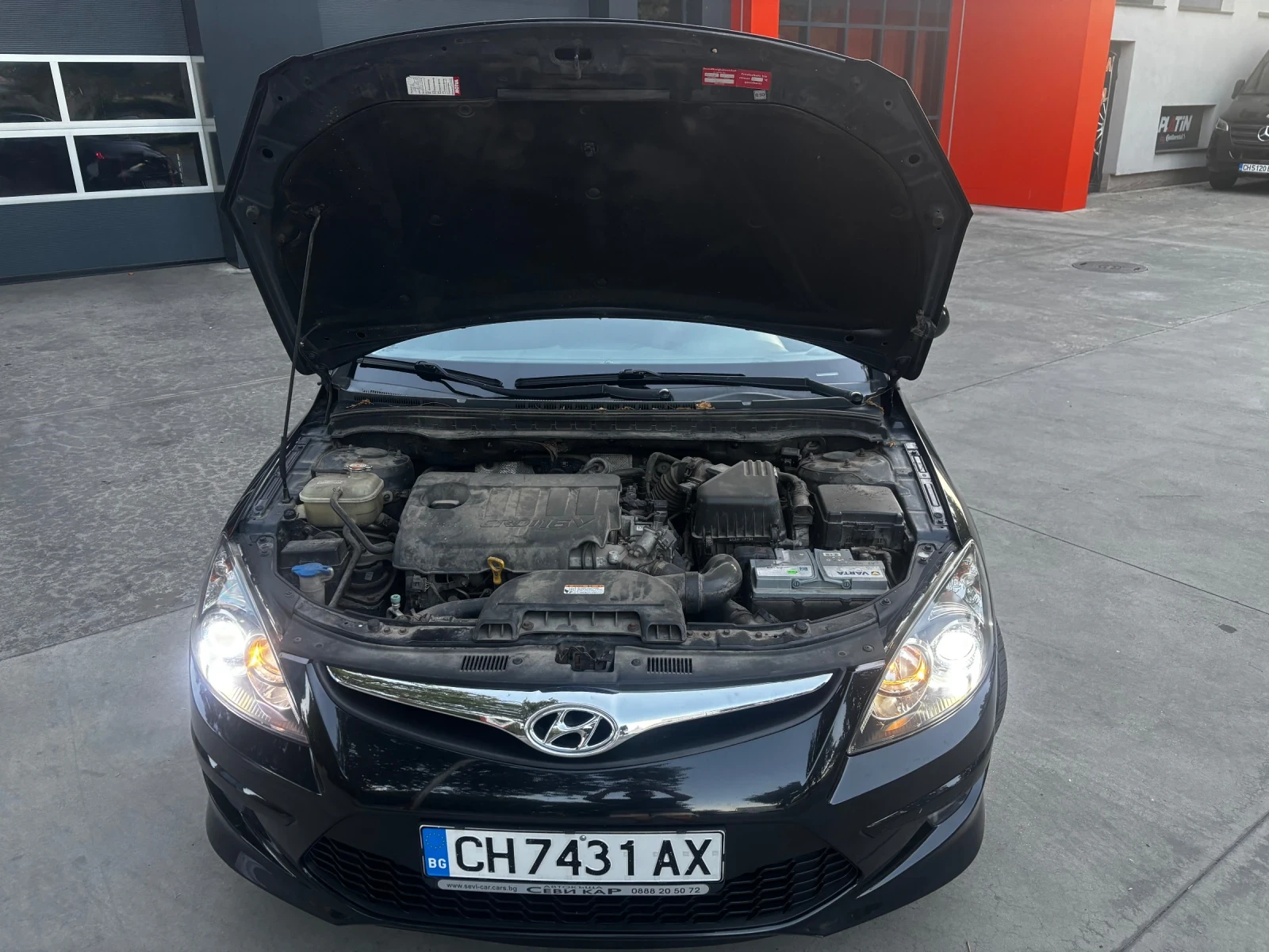 Hyundai I30, снимка 5 - Автомобили и джипове - 55753995