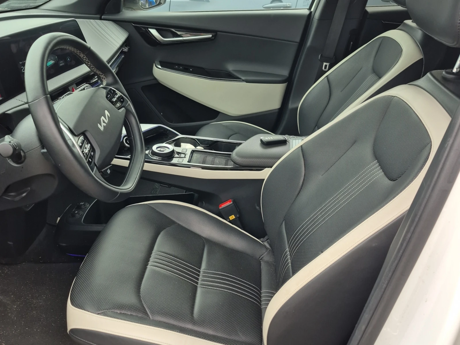 Kia EV6 LONG RANGE W/GT-LINE PKG 1 / ���������� | Mobile.bg � ����������� 5