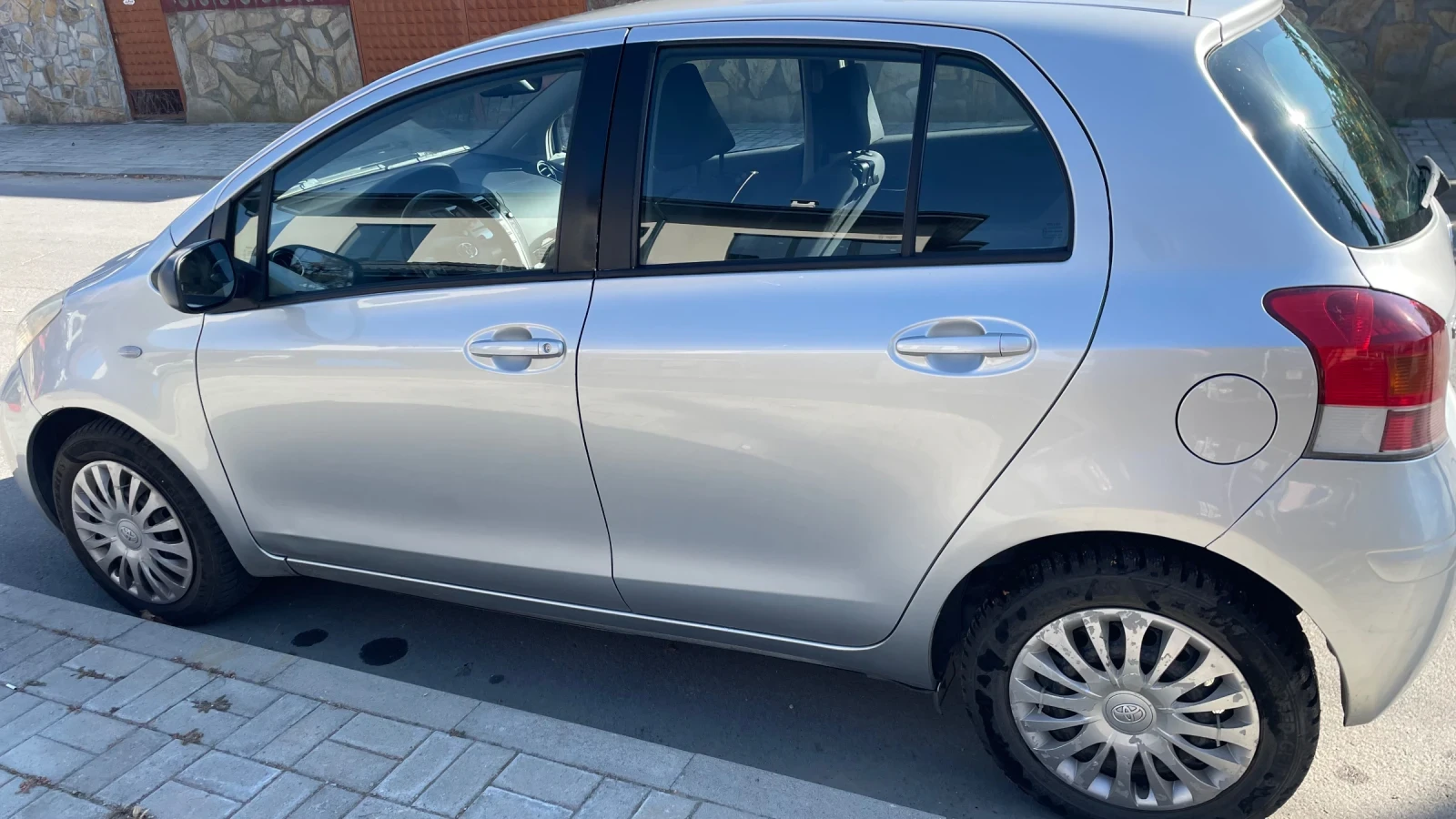 Toyota Yaris, снимка 5 - Автомобили и джипове - 56466756