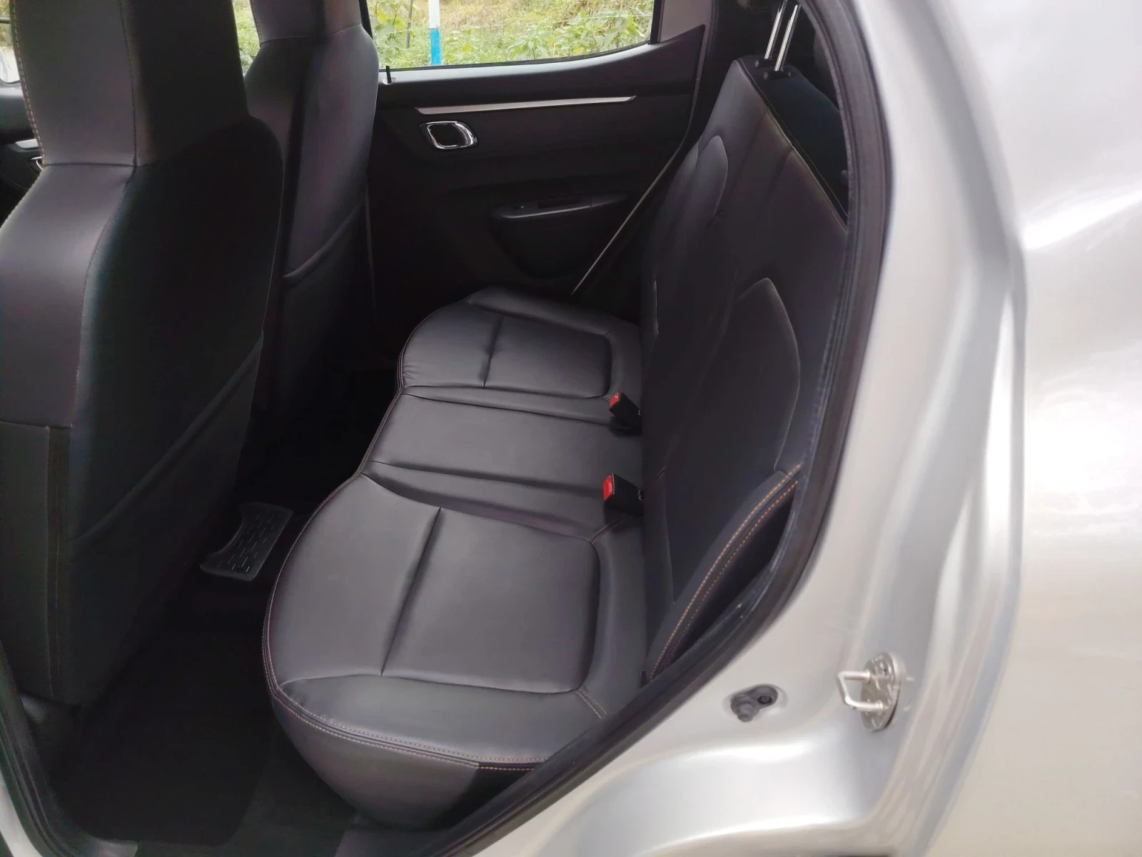 Dacia Spring Comfort Plus, снимка 8 - Автомобили и джипове - 56533122