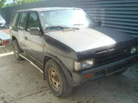 Nissan Terrano 3.0V6, снимка 2