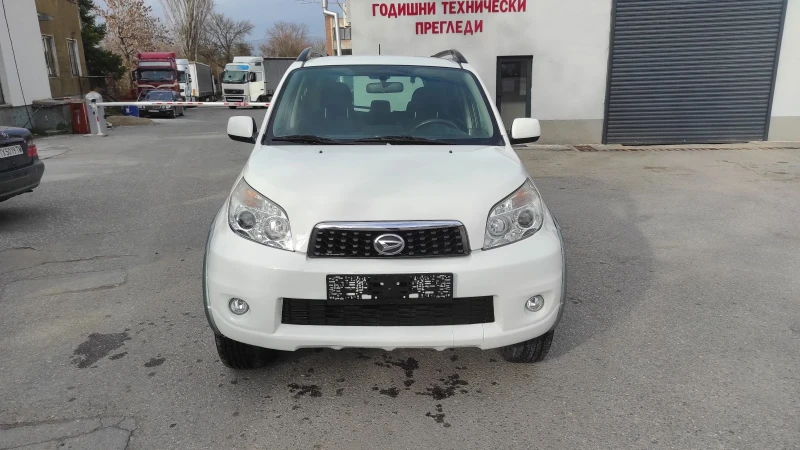 Daihatsu Terios 1.5VVTI, снимка 2 - Автомобили и джипове - 49484135