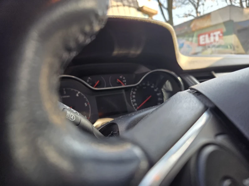 Opel Grandland X 2.0 Diesel 177 к.с., снимка 7 - Автомобили и джипове - 52260053